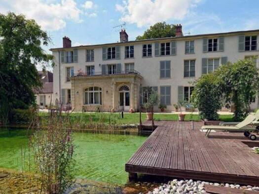 Schloss zum Kauf 2.950.000 € 505 m² 10.000 m² Grundstück SENLIS 75017