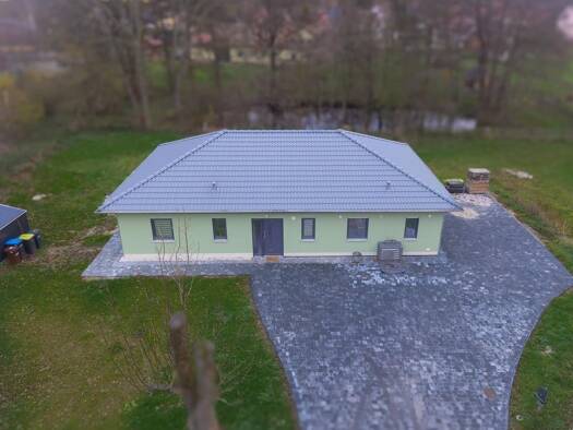 Bungalow zum Kauf provisionsfrei 390.000 € 4 Zimmer 131 m² Meineweh 06721