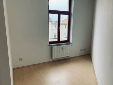 Wohnung zur Miete 360 € 1,5 Zimmer 36 m² 1. Geschoss Bernburger Straße 16 Nördliche Innenstadt Halle (Saale) 06108