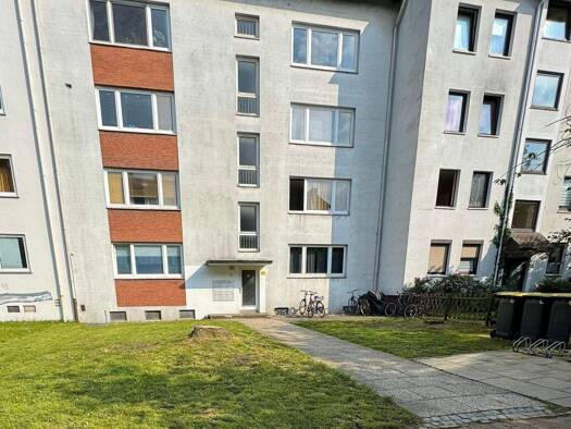 Wohnung zur Miete 350 € 1 Zimmer 28 m² 2. Geschoss frei ab 01.04.2026 Steinhäuserstr. 5 Bahnhofsvorstadt Bremen 28195
