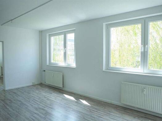 Wohnung zur Miete 308 € 2 Zimmer 56 m² 4. Geschoss frei ab sofort Straße des Bergmanns 2 Bieblach Gera 07545