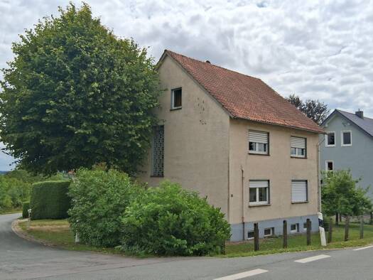 Mehrfamilienhaus zum Kauf provisionsfrei 398.000 € 10 Zimmer 240 m² Barkhausen Detmold 32758