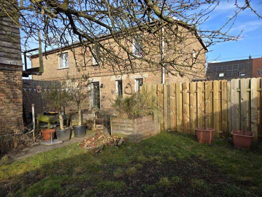 Doppelhaushälfte zum Kauf 99.000 € 4 Zimmer 90 m² 364 m² Grundstück Pritzier Wolgast 17438