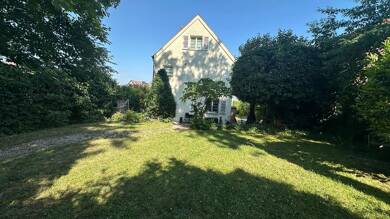 Haus zur Miete 3.650 € 6 Zimmer 175 m² 540 m² Grundstück Mönchhalde Stuttgart 70191