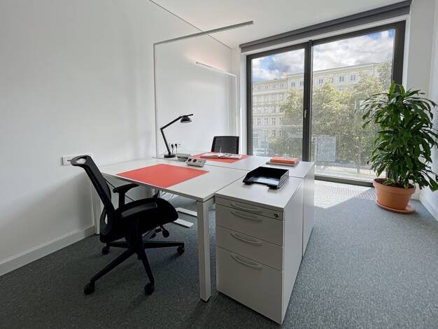 Bürofläche zur Miete provisionsfrei 929 € 50 m² Bürofläche teilbar von 10 m² bis 50 m² Greifswalder St Prenzlauer Berg Berlin 10405