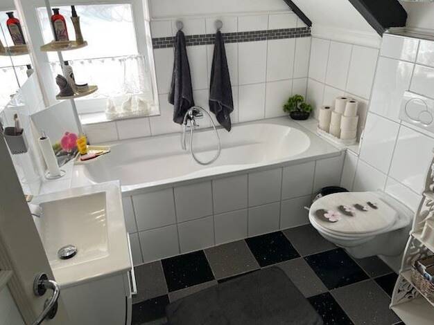 Wohnung zum Kauf 280.000 € 4 Zimmer 114 m² Dachgeschoss, 1. Geschoss frei ab 29.08.2025 Seevetal 21218