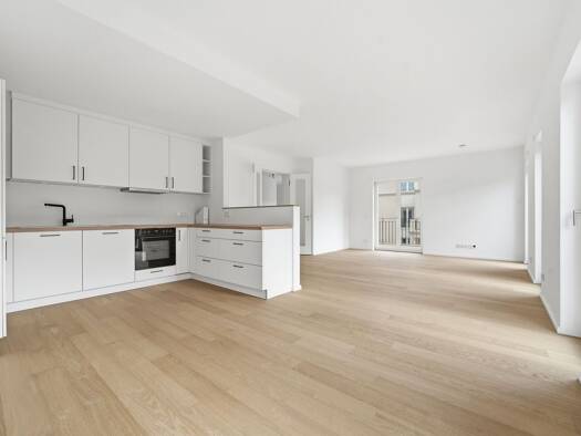 Wohnung zur Miete 2.750 € 4 Zimmer 125 m² 1. Geschoss frei ab sofort Brandenburger Vorstadt Potsdam 14471