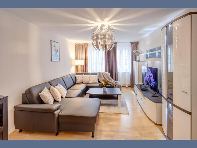 Wohnung zur Miete Wohnen auf Zeit 2.900 € 3 Zimmer 92 m²<br/>Wohnfläche Neuhausen München 80634