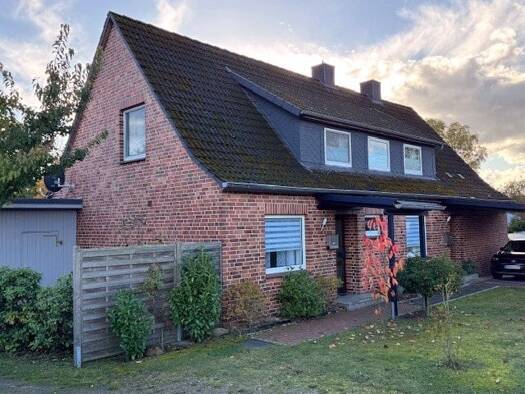 Mehrfamilienhaus zum Kauf provisionsfrei 415.000 € 9 Zimmer 230 m² 1.525 m² Grundstück Delmsen Neuenkirchen 29643