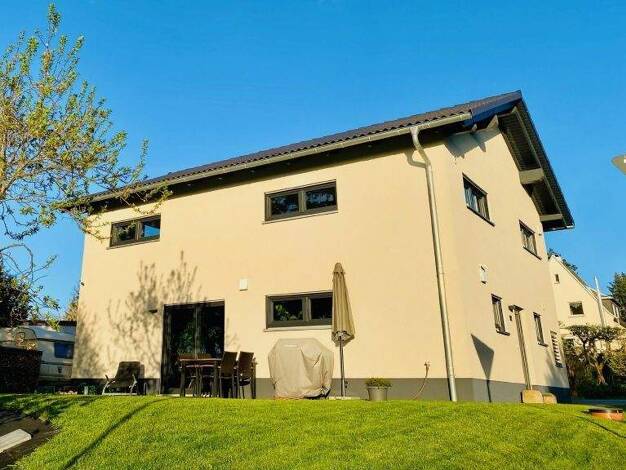 Einfamilienhaus zum Kauf provisionsfrei 399.900 € 4 Zimmer 121 m² 979 m² Grundstück Leukersdorf Jahnsdorf 09387