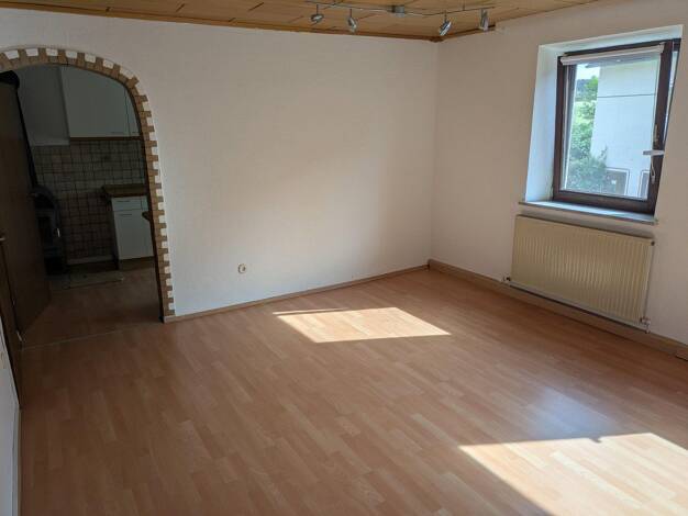 Wohnung zur Miete 790 € 4 Zimmer 100 m² 1. Geschoss frei ab sofort Oberulsenbach Markt Erlbach 91459