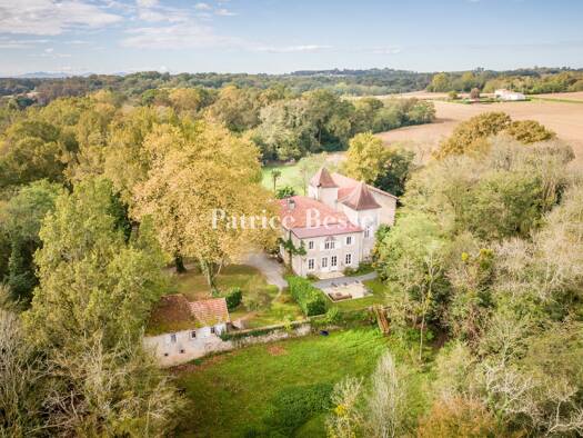 Herrenhaus zum Kauf 1.590.000 € 14 Zimmer 880 m² 42.580 m² Grundstück Centre Ville Dax 40100