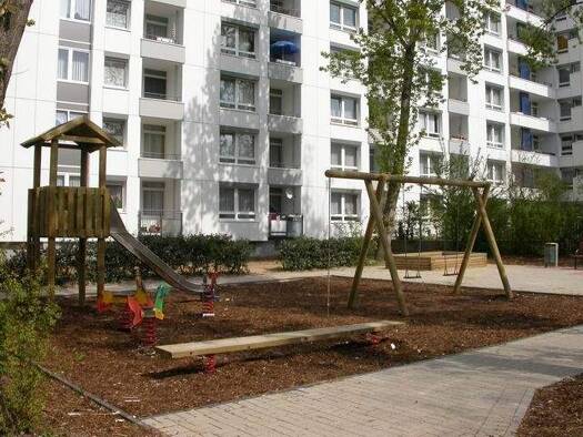 Wohnung zur Miete 619 € 2 Zimmer 55,9 m² 6. Geschoss frei ab 17.02.2026 Carl-Friedr.-Goerdeler-Straße 18 Garath Düsseldorf 40595