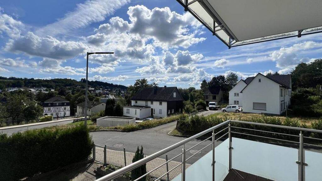 Wohnung zum Kauf 199.000 € 2 Zimmer 68 m² EG Schillerstraße 20 Waldbröl 51545