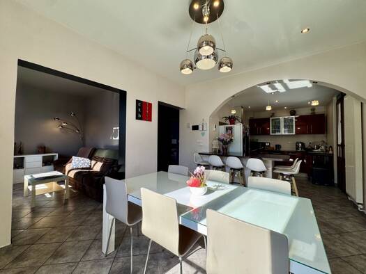 Einfamilienhaus zum Kauf 1.029.000 € 126,4 m² 586 m² Grundstück Pringy ANNECY 74000