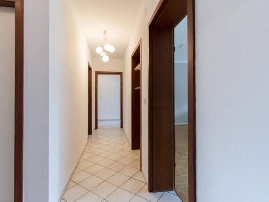 Wohnung zum Kauf 159.000 € 4 Zimmer 119 m² 1. Geschoss Neuhof Hildesheim 31139