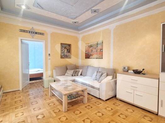 Wohnung zum Kauf 265.000 € 2 Zimmer 88 m² Bale
