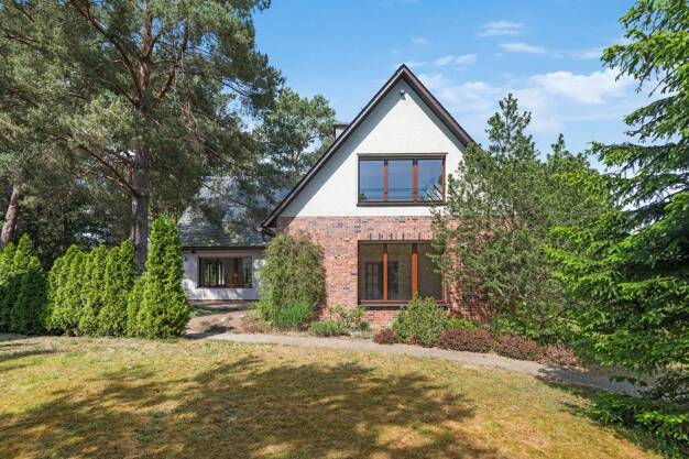 Einfamilienhaus zum Kauf 1.200.000 € 5 Zimmer 274 m² 1.009 m² Grundstück Biesdorf Berlin 12683