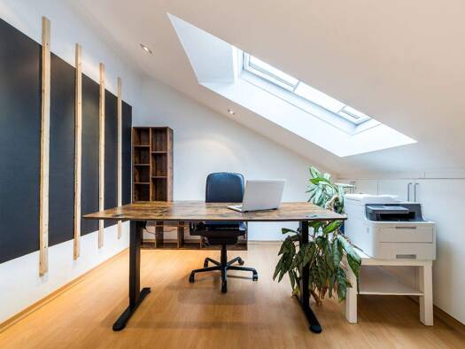 Bürofläche zur Miete provisionsfrei 850 € 33 m² Bürofläche Dr.-Gessler-Straße Großprüfening-Dechbetten-Königswiesen Regensburg 93051