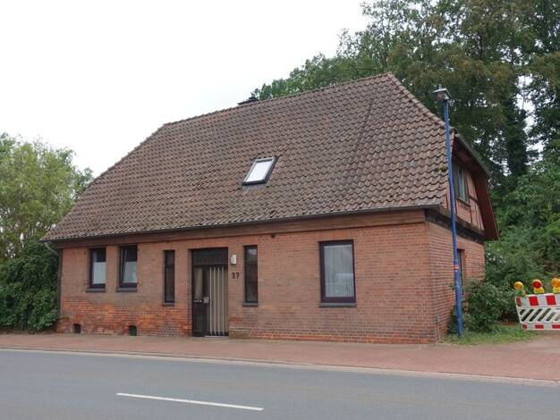 Einfamilienhaus zum Kauf 153.000 € 7 Zimmer 150 m² 725 m² Grundstück Marklohe Marklohe 31608