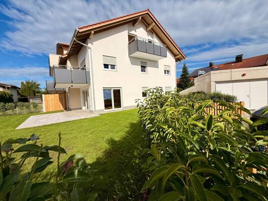 Wohnung zum Kauf - Erstbezug provisionsfrei 374.000 € 2 Zimmer 53,8 m² 2. Geschoss frei ab 31.10.2026 Perach Ainring 83404