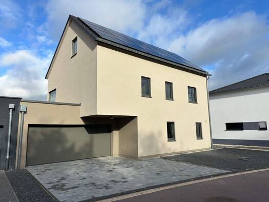 Haus zum Kauf provisionsfrei 965.000 € 6 Zimmer 190,8 m² 464 m² Grundstück frei ab sofort Farsterweg Wellen 54441