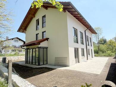 Doppelhaushälfte zum Kauf - Erstbezug 899.000 € 6 Zimmer 166 m² 330 m² Grundstück frei ab 01.08.2025 Bad Endorf Bad Endorf 83093