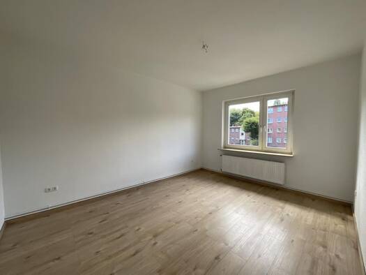 Wohnung zur Miete 429 € 3 Zimmer 63,3 m² 1. Geschoss frei ab 26.08.2026 Tilsiter Straße 25 Bant Wilhelmshaven 26389