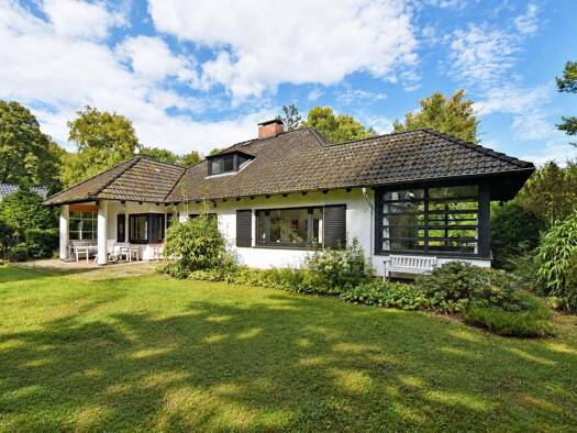 Einfamilienhaus zum Kauf 875.000 € 7,5 Zimmer 196 m² 1.496 m² Grundstück frei ab sofort Aumühle Aumühle 21521