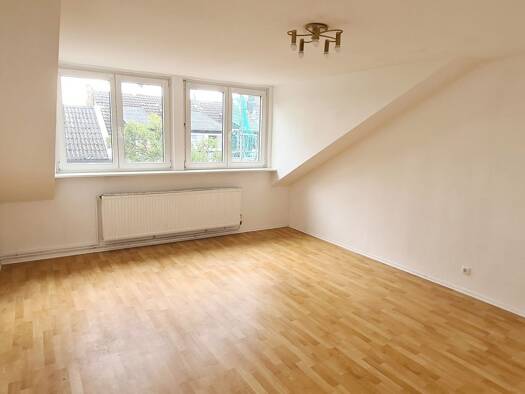 Wohnung zur Miete 1.050 € 3 Zimmer 90,1 m² Geschoss 5/5 frei ab sofort Bleichstraße 21 Wiesbaden Wiesbaden 65183