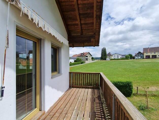 Wohnung zum Kauf 239.000 € 5 Zimmer 109 m² 1. Geschoss Eging a.See Eging a.See 94535