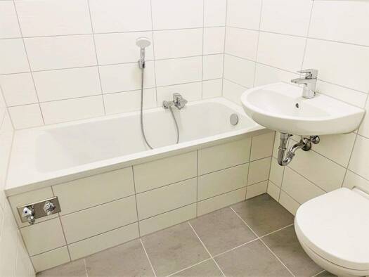 Studio zur Miete 232 € 1 Zimmer 31,6 m² 4. Geschoss Lilo-Herrmann-Straße 13 Johannesplatz Erfurt 99086