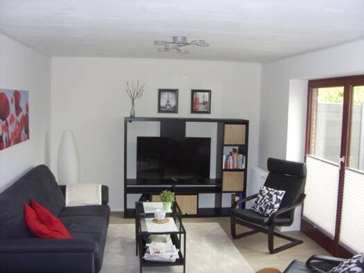 Studio zur Miete 750 € 2 Zimmer 56,3 m² EG frei ab sofort Russee Russee 24111
