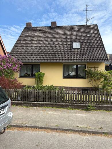 Haus zum Kauf 398.000 € 7 Zimmer 129 m² 576 m² Grundstück frei ab sofort Strecknitzer Tannen 2 a Strecknitz / Rothebeck Lübeck 23562