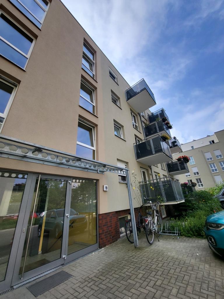 Studio zur Miete 875 € 2 Zimmer 83,4 m²<br/>Wohnfläche Hermannstraße 19 Petritor - Nord Braunschweig 38114