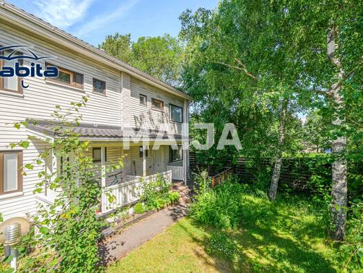 Doppelhaushälfte zum Kauf 329.000 € 4 Zimmer 88 m² 3.065 m² Grundstück Vehkaniitynkuja 3 Espoo 02180