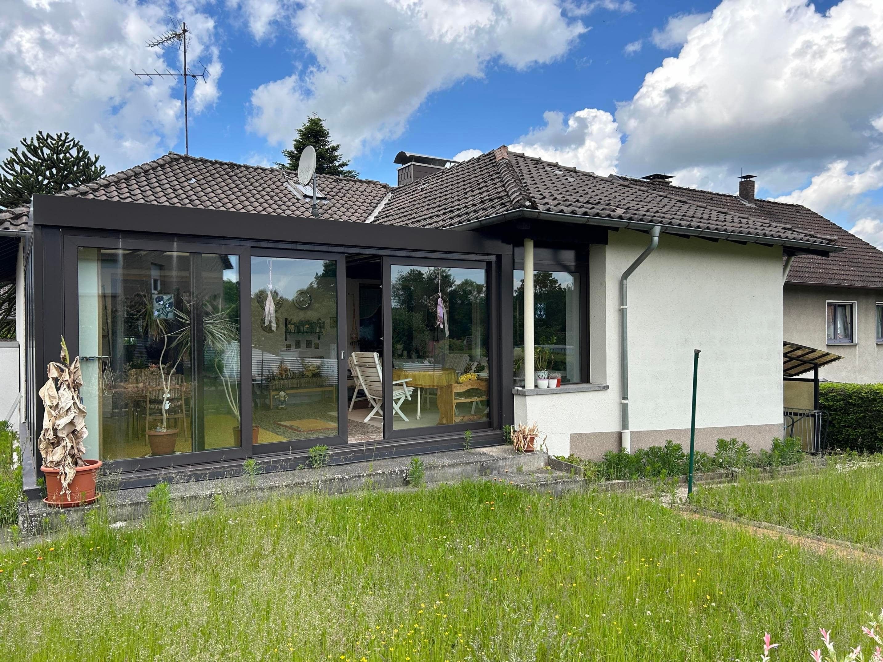 Einfamilienhaus zum Kauf 180.000 € 4 Zimmer 117 m²<br/>Wohnfläche 582 m²<br/>Grundstück Barntrup Barntrup 32683