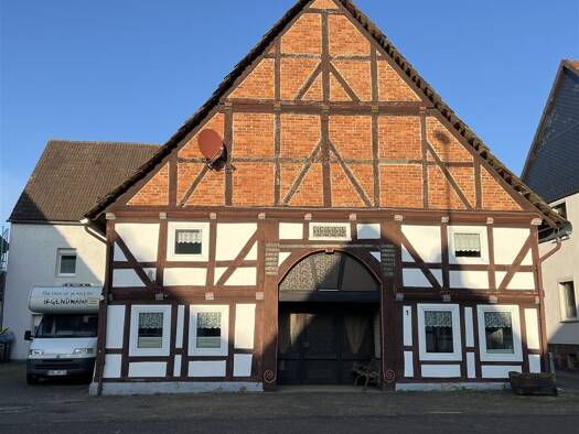 Mehrfamilienhaus zum Kauf 260.000 € 12 Zimmer 390 m² 680 m² Grundstück frei ab sofort Unterstraße 7 Lauenförde Lauenförde 37697