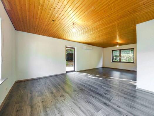 Einfamilienhaus zur Miete 1.100 € 4,5 Zimmer 120 m² 800 m² Grundstück Mosbach 74821