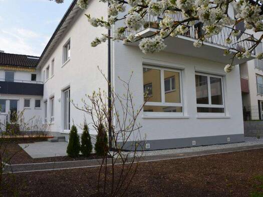 Wohnung zum Kauf 450.000 € 3 Zimmer 90 m² EG frei ab sofort Hafnerstraße.4 - Allensbach 78476