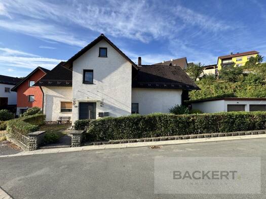 Mehrfamilienhaus zum Kauf 180.000 € 8 Zimmer 215,4 m² 535 m² Grundstück Untersteinach Untersteinach 95369