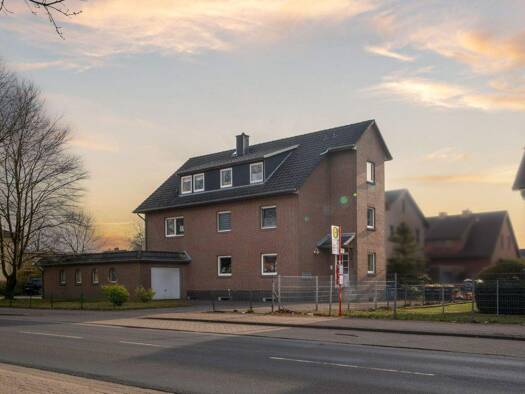 Mehrfamilienhaus zum Kauf als Kapitalanlage geeignet 649.000 € 12 Zimmer 283 m² 1.066 m² Grundstück Tostedt 21255
