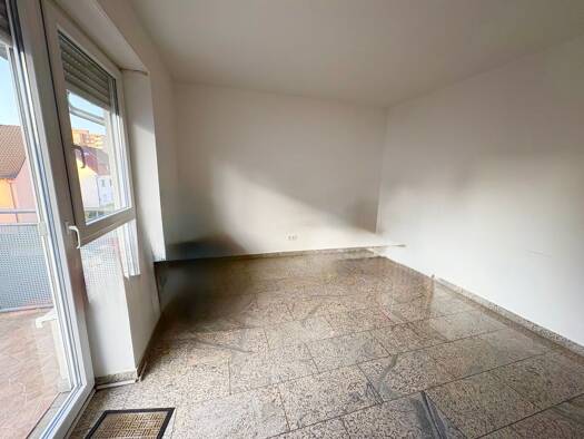 Wohnung zur Miete 1.400 € 4 Zimmer 104 m² Geschoss 2/3 frei ab 01.09.2025 Frankfurt am Main 65936