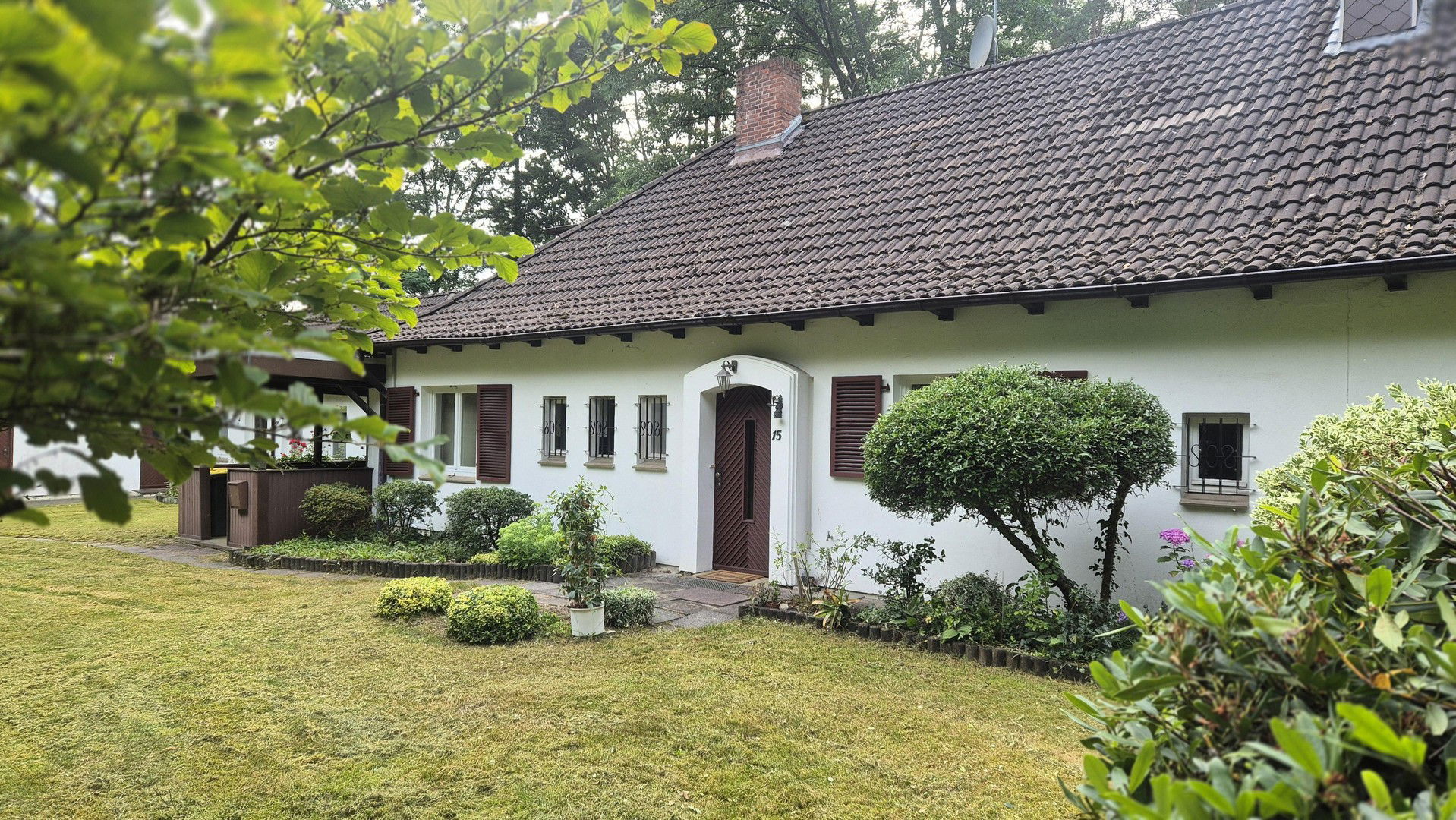 Einfamilienhaus zum Kauf provisionsfrei 499.900 € 13 Zimmer 311 m²<br/>Wohnfläche 5.000 m²<br/>Grundstück Auf dem Lohberg 15 Ahausen Ahausen 27637