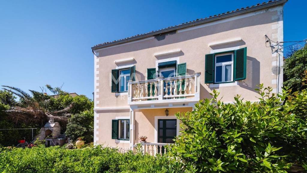 Haus zum Kauf 595.000 € 7 Zimmer 200 m² Mali Losinj Mali Losinj