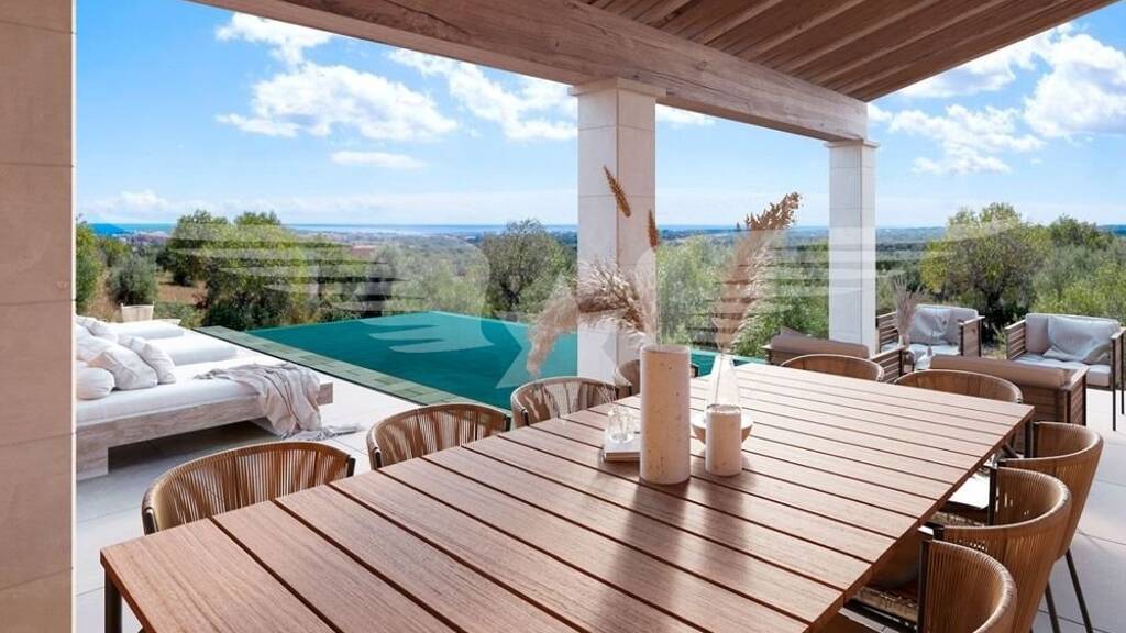 Einfamilienhaus zum Kauf - Erstbezug provisionsfrei 2.810.000 € 5 Zimmer 312,5 m² 14.110,9 m² Grundstück Cala Millor 07015