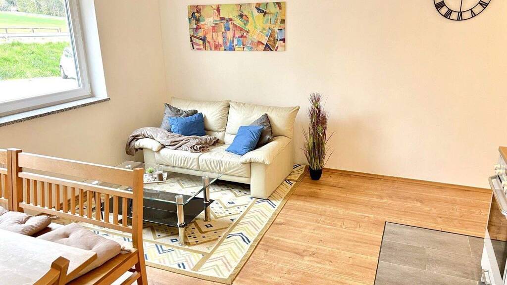 Wohnung zur Miete 620 € 2 Zimmer 37 m² EG frei ab 16.04.2026 Schröding Kirchberg 84434