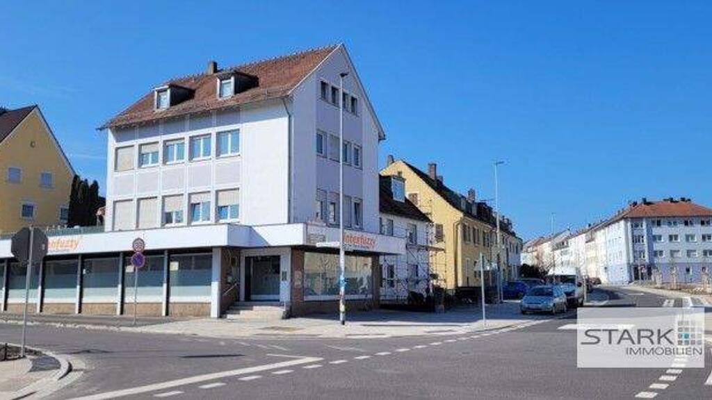 Großes Wohn- und Geschäftshaus - 3 vermietete Wohnungen und bezugsfreies Ladengeschäft