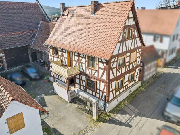 Einfamilienhaus zum Kauf 329.000 € 6 Zimmer 124 m² 517 m² Grundstück Düdelsheim Büdingen 63654