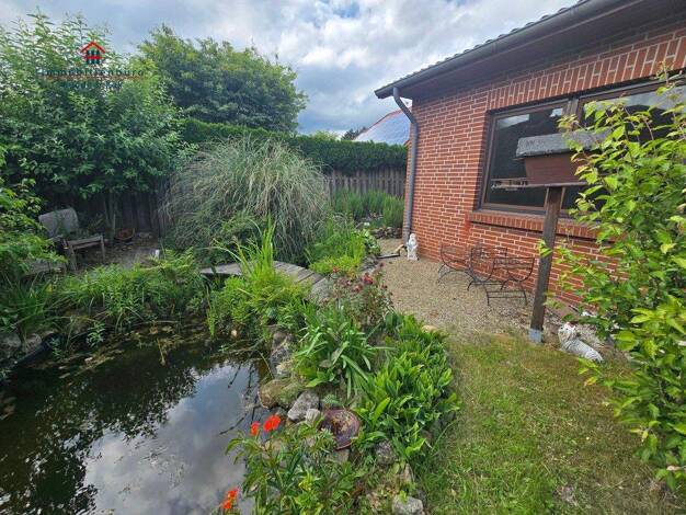 Einfamilienhaus zum Kauf 250.000 € 3 Zimmer 124,9 m² 446 m² Grundstück Scharrel 26683